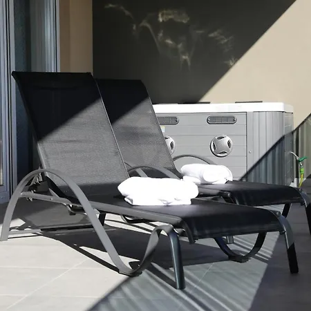 Apartamento Relex With Pool & Jacuzzi