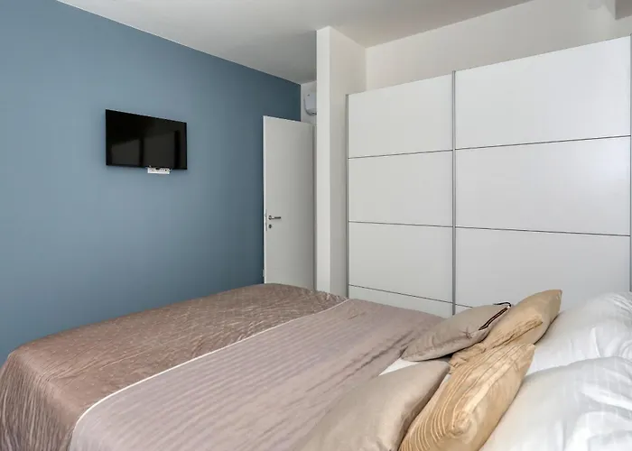 Relex With Pool & Jacuzzi 프리블라카